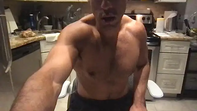 BigGuyMuscle online show from October 1, 2025, 5:01 am