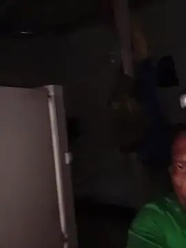 condor08750 online show from December 22, 2025, 2:44 am