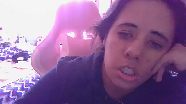 annarose19 online show from November 26, 2025, 8:53 pm