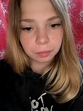 Zuli Kiska online show from September 29, 2025, 11:27 am