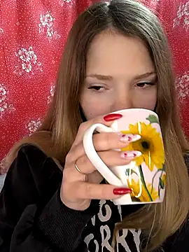 Zuli Kiska online show from April 21, 2026, 10:22 am