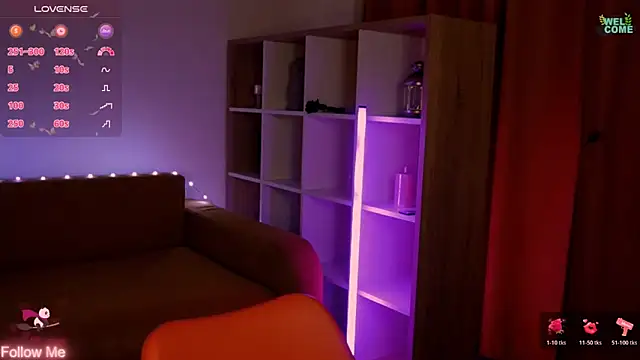 ItsAlisia online show from April 11, 2026, 12:42 pm