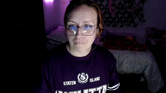 Snapshot of kittykalor09 chatting on February 14, 2026, 3:18 am kittykalor09 online show from February 14, 2026, 3:18 am