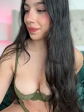 LoveLillyy online show from March 17, 2025, 9:46 pm