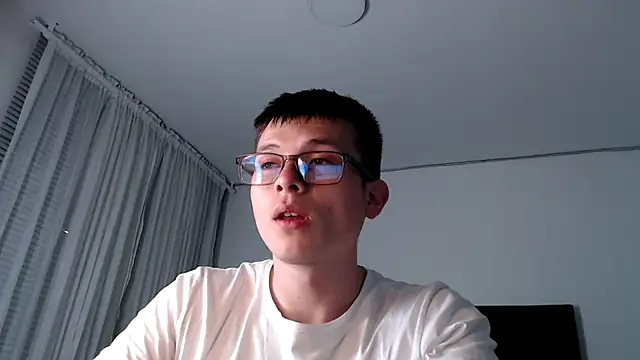 MathewCollin online show from February 14, 2025, 12:19 am