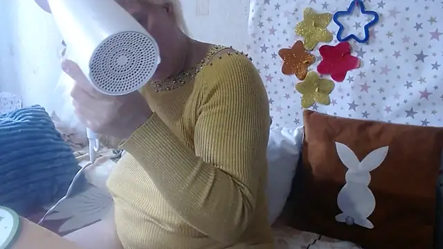 QueenLana online show from October 2, 2025, 6:17 am