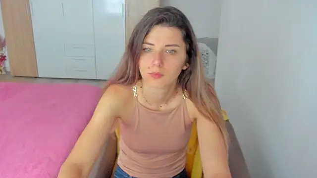 Snapshot of marie_marie03 chatting on June 4, 2026, 5:45 am marie marie03 online show from June 4, 2026, 5:45 am