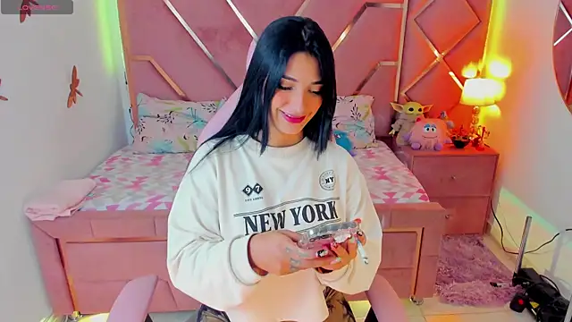 natalia-888 online show from March 19, 2025, 1:10 am