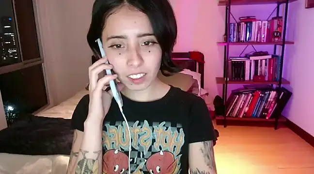 babyluna 8 8 online show from February 27, 2025, 2:35 am