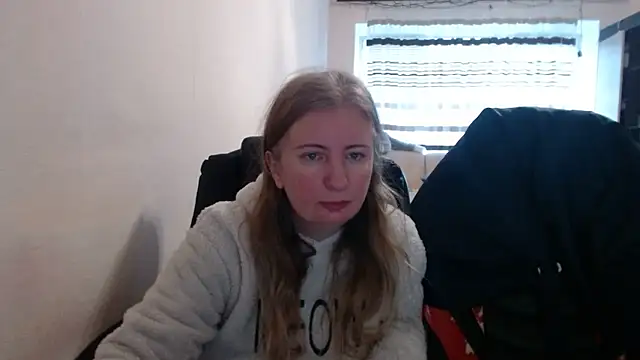 PeterAndJen online show from January 18, 2026, 7:45 am