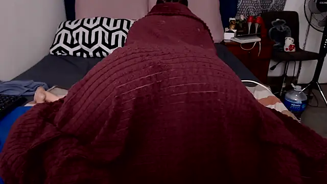 BootyCallEver online show from September 11, 2025, 9:26 pm