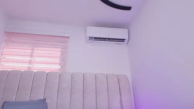 timkerbell  online show from February 11, 2026, 7:14 pm