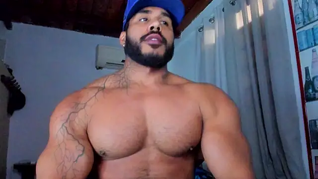 Snapshot of Artemis_Kazttman chatting on November 7, 2025, 4:00 pm Artemis Kazttman online show from November 7, 2025, 4:00 pm