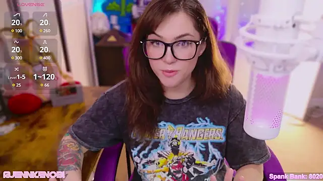 JennKenobi online show from March 4, 2025, 3:59 pm