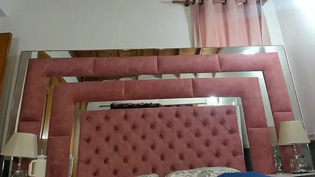 briana wonder69xxx online show from September 19, 2025, 3:49 pm