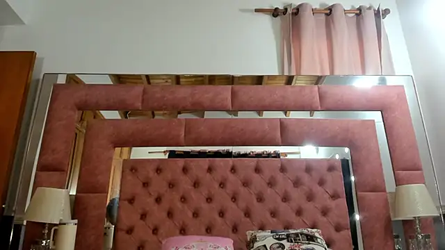 briana wonder69xxx online show from October 11, 2025, 3:13 pm