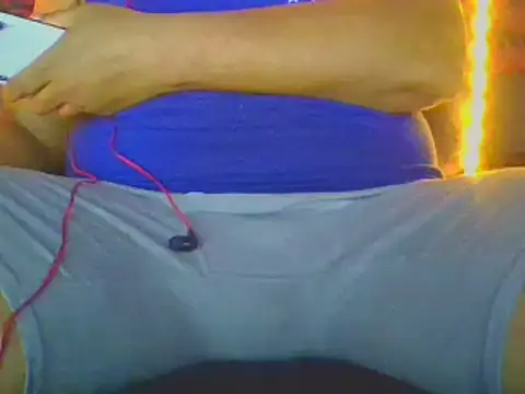 dmannn45676 online show from February 3, 2025, 8:24 am