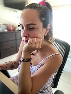 misslulipop online show from March 13, 2026, 3:17 pm