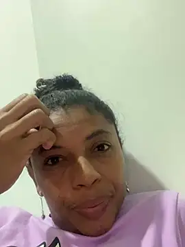 Snapshot of angelica_af chatting on December 11, 2024, 1:47 am angelica af online show from December 11, 2024, 1:47 am