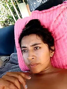 Snapshot of Curiosos369_ chatting on January 8, 2025, 8:07 pm Curiosos369 online show from January 8, 2025, 8:07 pm