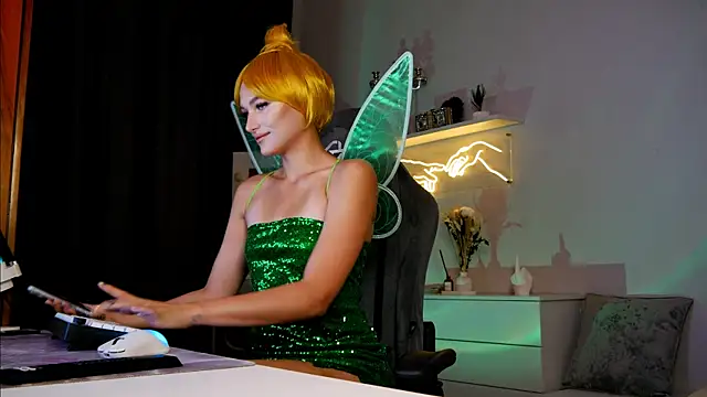 MrsTenderBeast online show from February 23, 2025, 4:35 pm