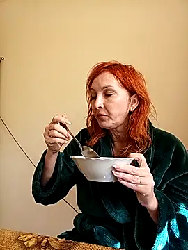 Snapshot of MssAngela chatting on March 1, 2026, 7:52 am MssAngela online show from March 1, 2026, 7:52 am