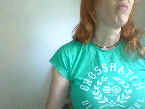 MssAngela online show from October 31, 2025, 1:52 pm