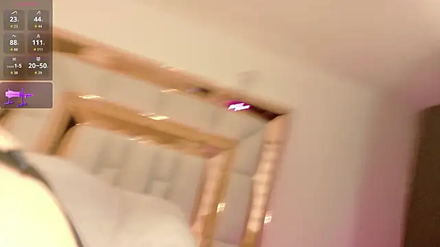 Snapshot of im_yours_01 chatting on February 22, 2026, 4:15 am im yours 01 online show from February 22, 2026, 4:15 am