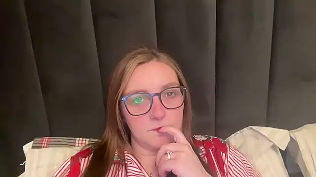 short sweetpea online show from January 5, 2026, 10:35 pm