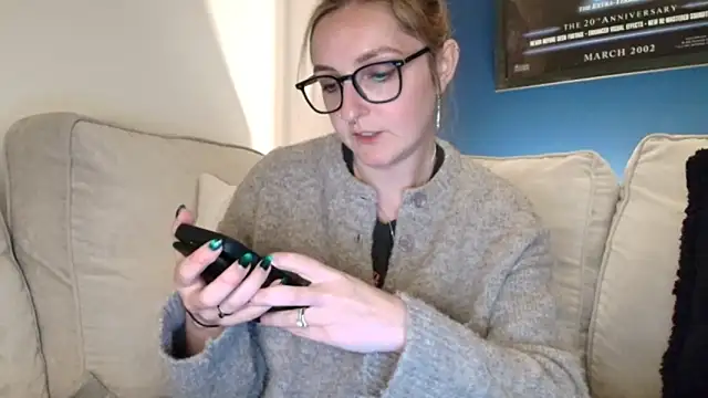 short sweetpea online show from September 25, 2025, 8:59 pm