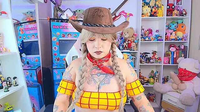 meda kawaii  online show from October 2, 2025, 9:51 pm