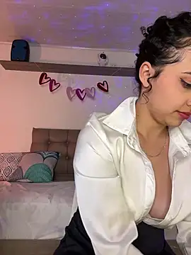 Lucy Marin online show from March 13, 2025, 11:27 pm