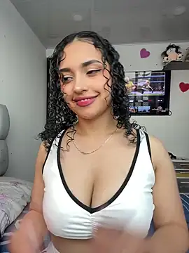 Lucy Marin online show from February 25, 2025, 4:14 pm