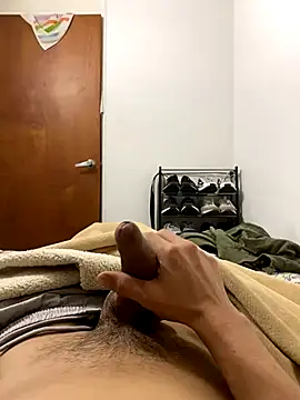 yequeal online show from December 4, 2024, 3:42 am