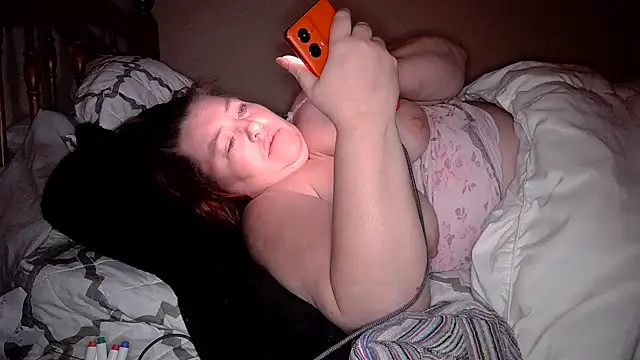 atlwebbie75 online show from February 14, 2026, 9:20 am