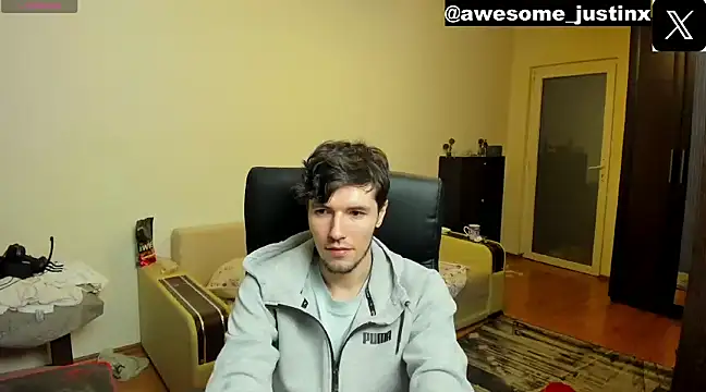 awesomejustin online show from December 4, 2024, 2:42 pm