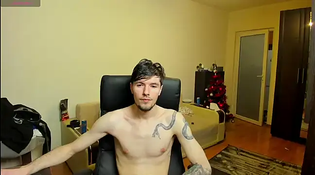 awesomejustin online show from December 16, 2024, 12:48 am