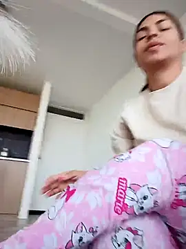 Ivanna2 online show from December 2, 2025, 11:34 am