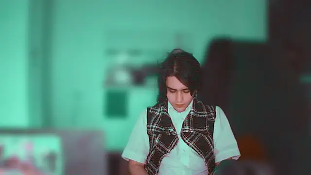 sademobeer online show from April 6, 2026, 9:38 pm