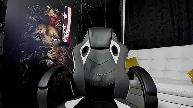 Snapshot of litoxx_cass chatting on January 13, 2026, 2:37 am litoxx cass online show from January 13, 2026, 2:37 am