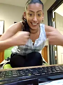 Nikkierosee online show from February 21, 2025, 7:45 am