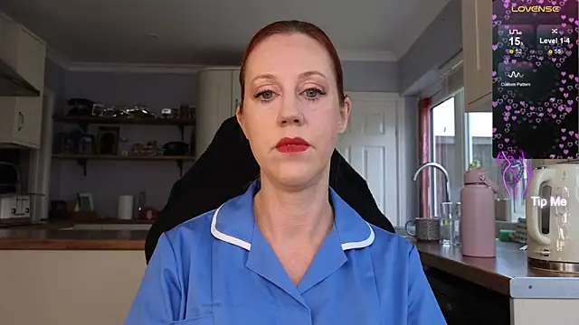 Snapshot of stripmequick chatting on October 1, 2025, 9:36 am stripmequick online show from October 1, 2025, 9:36 am