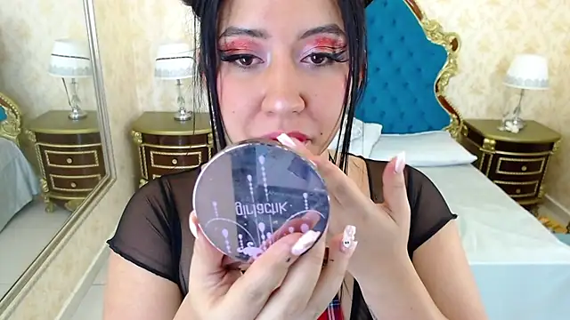 PamelaTomson online show from October 25, 2025, 1:23 pm