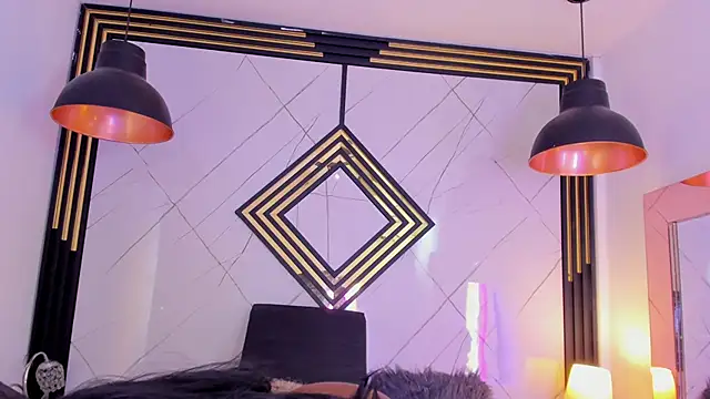 Snapshot of AdharaHills chatting on November 5, 2025, 7:39 pm AdharaHills online show from November 5, 2025, 7:39 pm