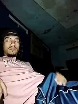 AlexAlejandro13 online show from April 25, 2026, 8:06 am