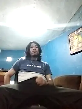 AlexAlejandro13 online show from April 22, 2026, 11:22 pm