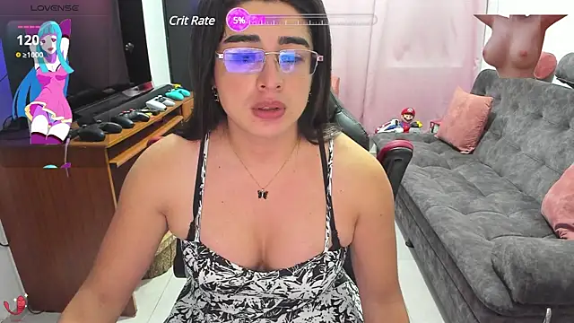 Snapshot of Khalifa_Gold chatting on February 26, 2025, 5:35 am Khalifa Gold online show from February 26, 2025, 5:35 am