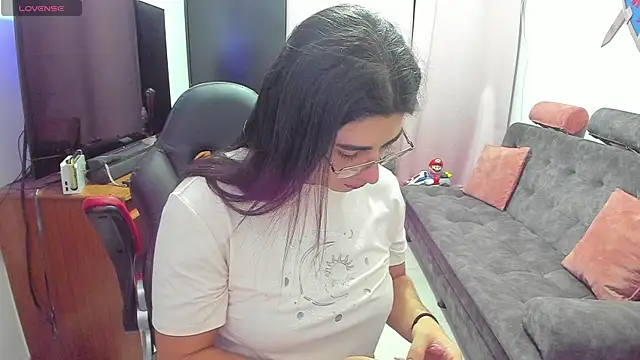 Snapshot of Khalifa_Gold chatting on March 16, 2025, 7:26 am Khalifa Gold online show from March 16, 2025, 7:26 am