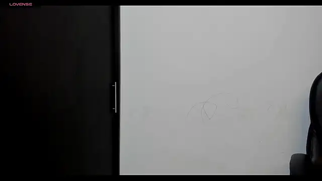 Snapshot of emilysex_118 chatting on February 6, 2026, 12:17 am emilysex 118 online show from February 6, 2026, 12:17 am