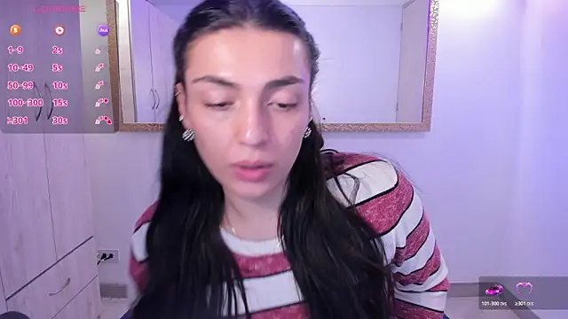 Snapshot of EricaVanderhill chatting on February 3, 2026, 8:58 pm EricaVanderhill online show from February 3, 2026, 8:58 pm